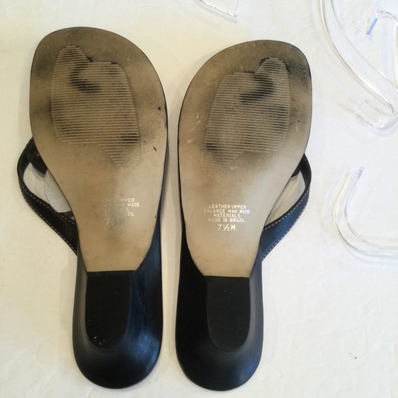 Laura Ashley Black & White Thong Sandal Size 7.5 - Picture 8 of 8